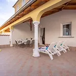 Appartement Mit Terrasse Und Meerblick By Interhome *