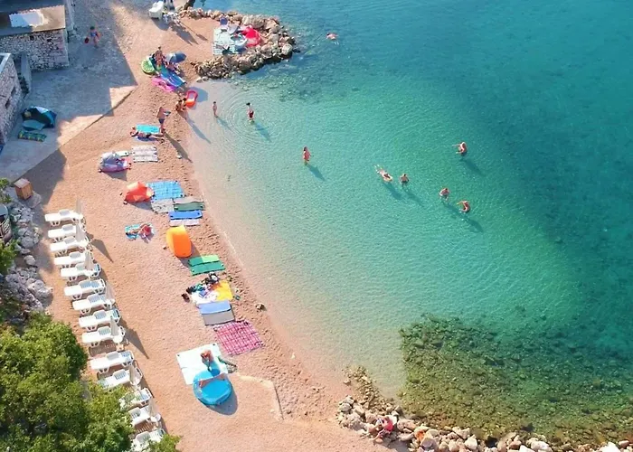 Apartamento Mit Terrasse Und Meerblick By Interhome